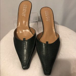 Frank Sarto hunter green snake mules. Size: 9M